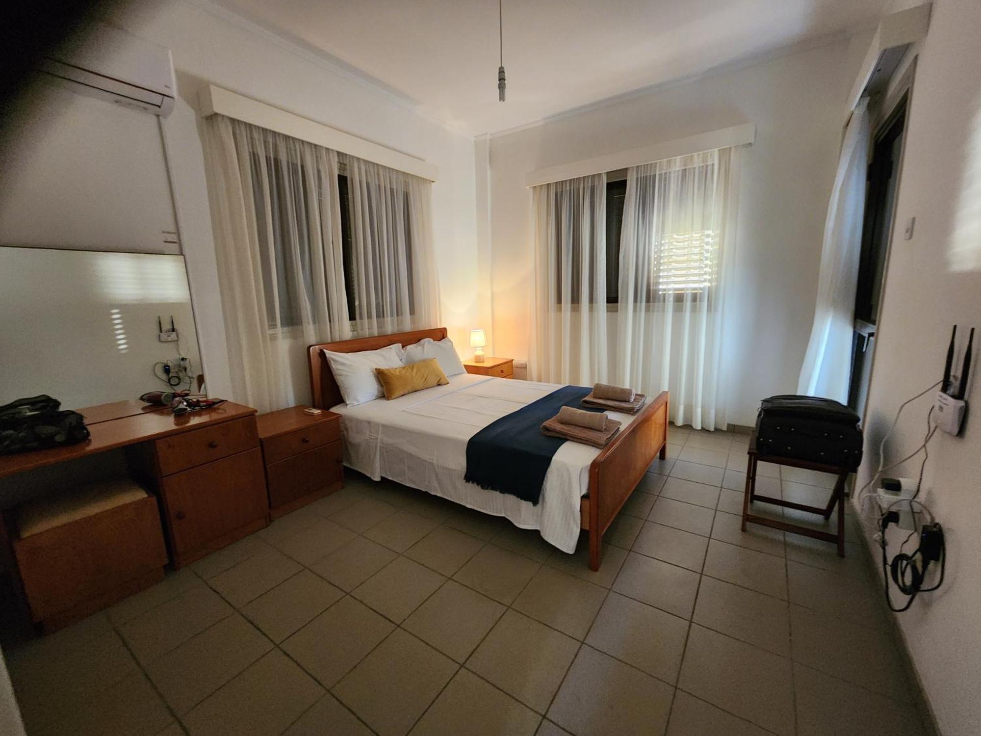 Serena Vacation Home Pomos Bagian luar foto